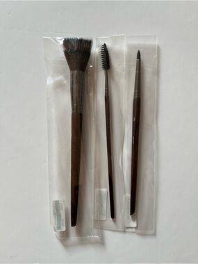 MAKE UP FOR EVER Professional Brush Set (3-Piece)